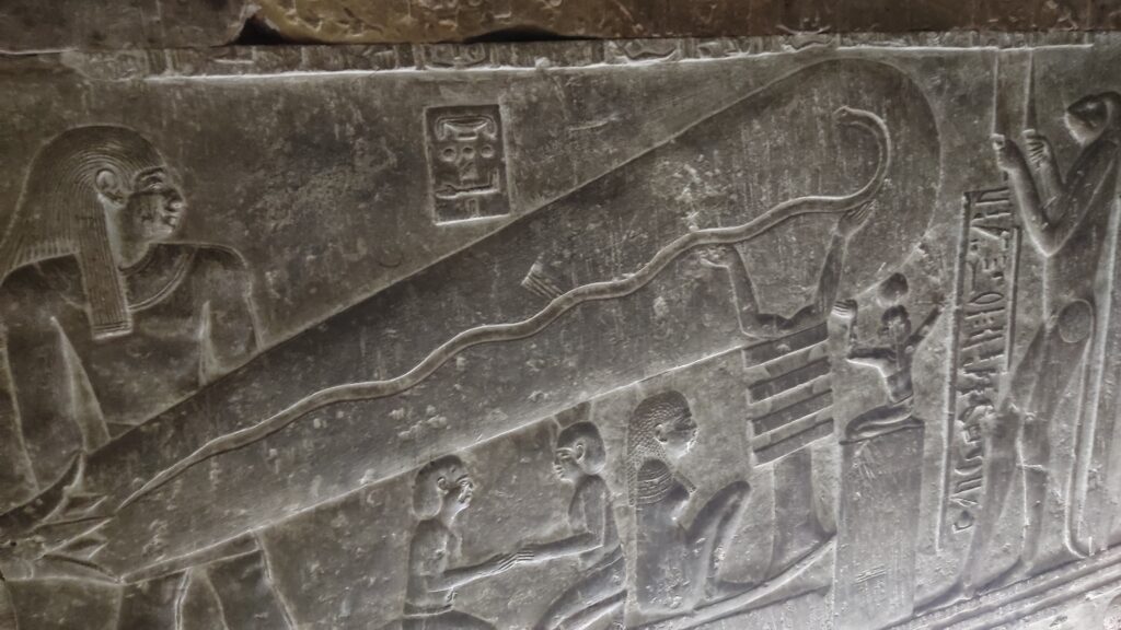 que ver en luxor por libre