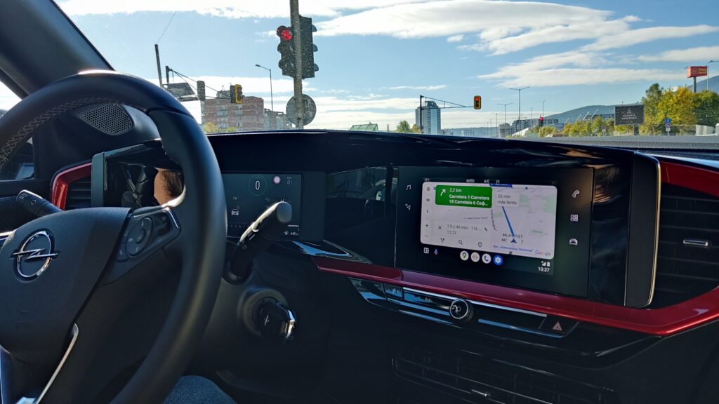 alquilar coche en sofia bulgaria