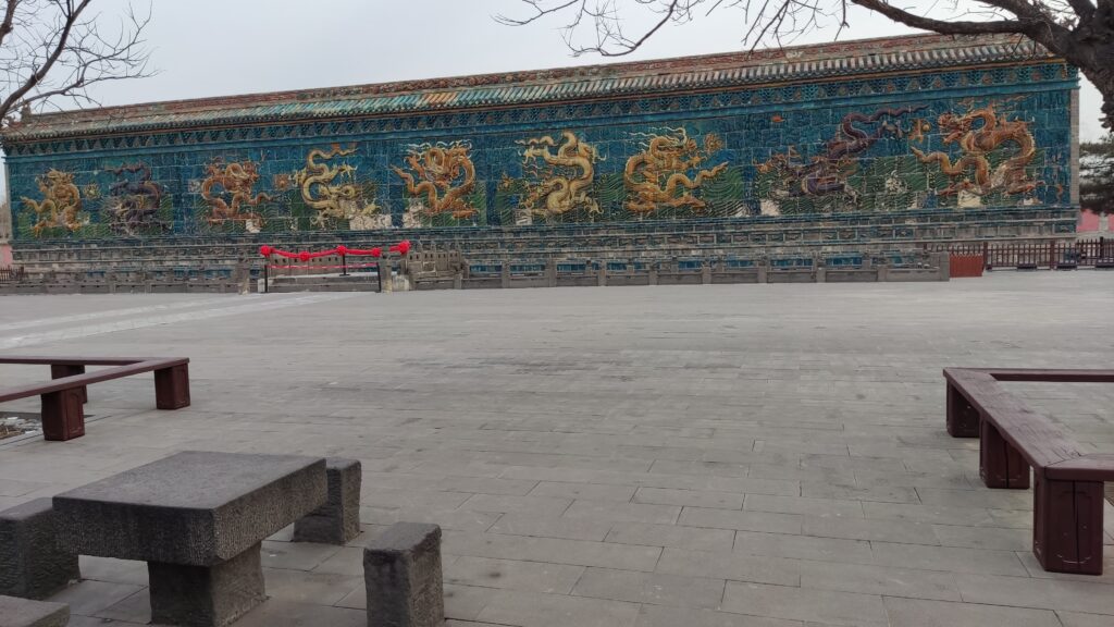 Mural de los 9 dragones en Datong
