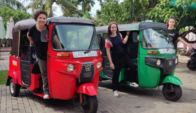 alquilar tuktuk sri lanka