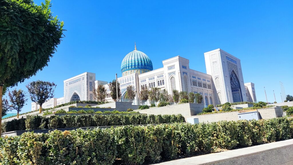 Complejo Hazrati Imam, 