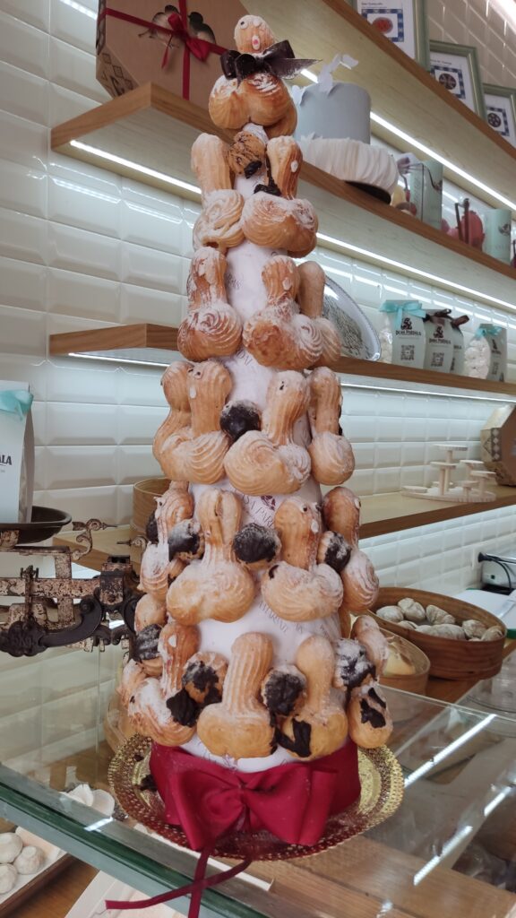 Dulces de San Gonzalo, Amarante